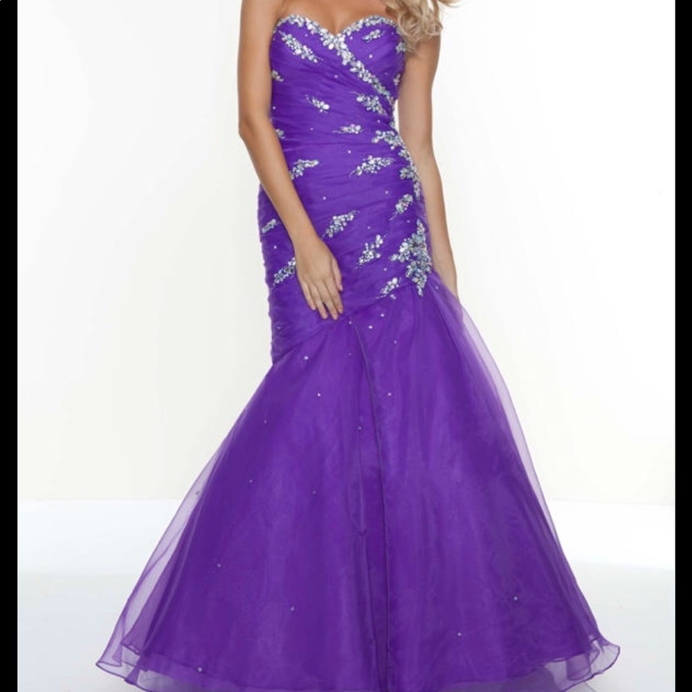 Paparazzi Prom Dress